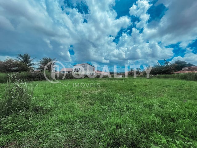 Terreno com 263m², à venda, no bairro Grilo em Caucaia