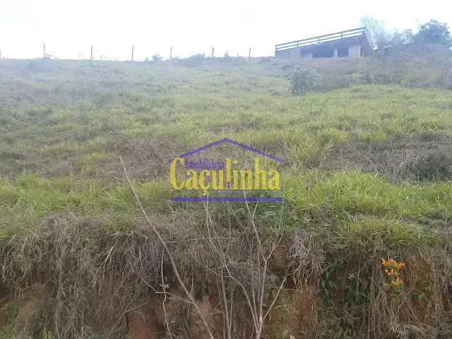 Terreno com 1300m², à venda, no bairro Ipiabas em Barra do Piraí