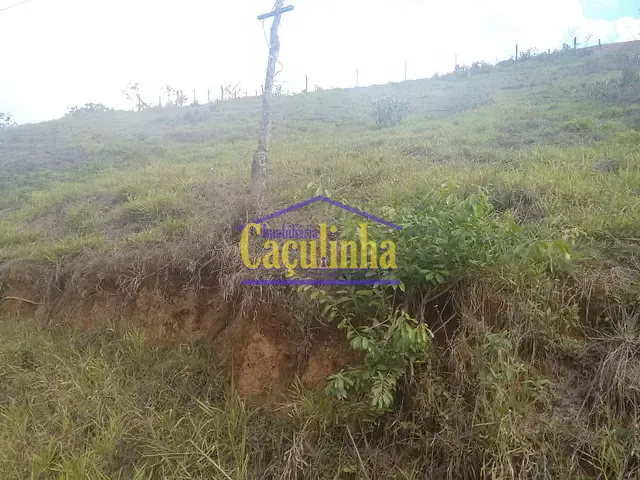 Terreno com 1300m², à venda, no bairro Ipiabas em Barra do Piraí