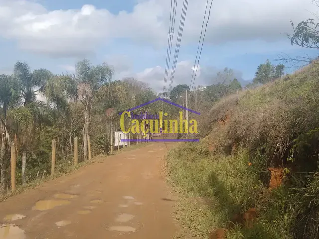Terreno com 1300m², à venda, no bairro Ipiabas em Barra do Piraí