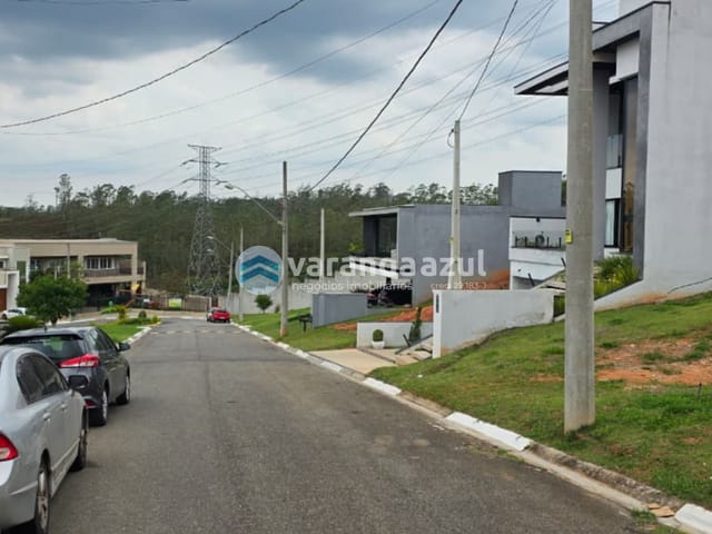 Terreno com 300m², à venda, no bairro Cézar de Souza em Mogi das Cruzes