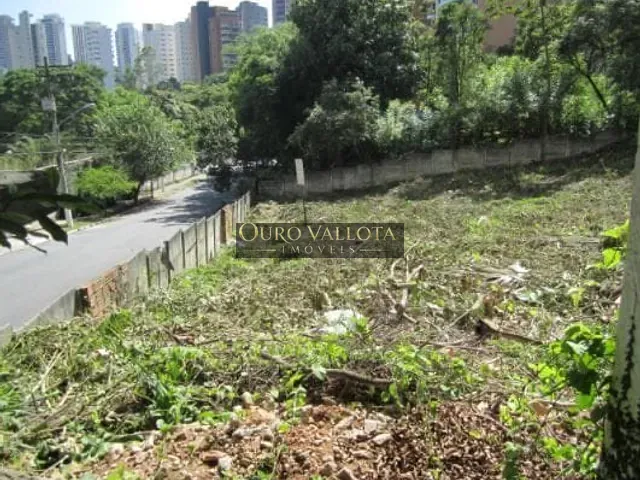 Terreno com 4931m², à venda, no bairro Vila Suzana em São Paulo