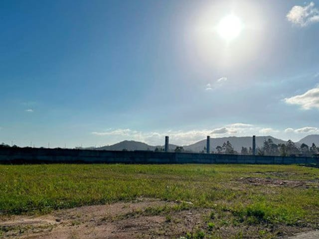 Terreno com 1249m², à venda, no bairro Sertão Santa Luzia em Porto Belo