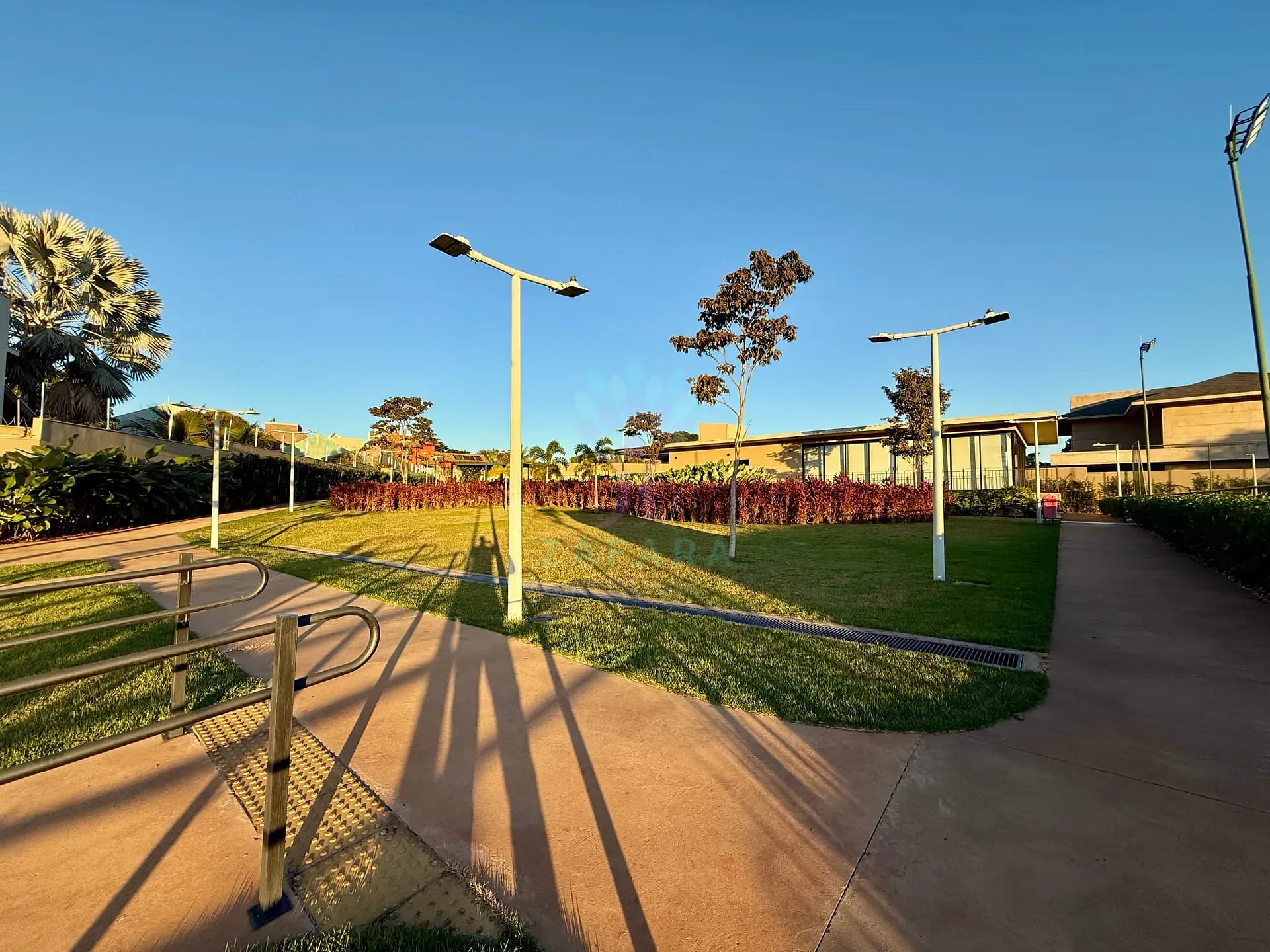 Terreno, 738 m² - Foto 1