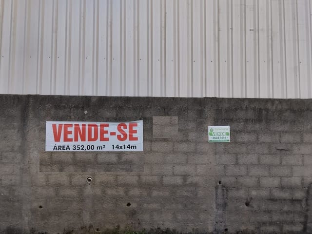 Terreno com 352m², à venda, no bairro Jardim da Glória em São João da Boa Vista