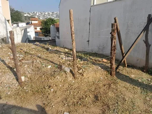 Terreno com 150m², à venda, no bairro Residencial Colinas em Mogi das Cruzes