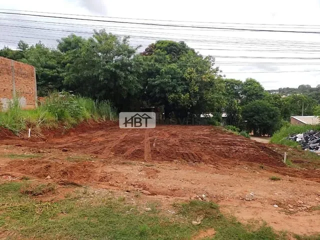 Terreno com 242m², à venda, no bairro Vila Zillo em Bauru