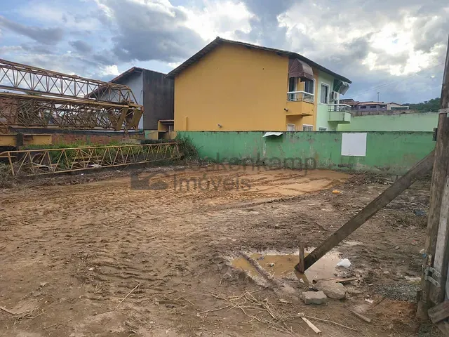 Terreno com 345m², à venda, no bairro Retiro em Volta Redonda