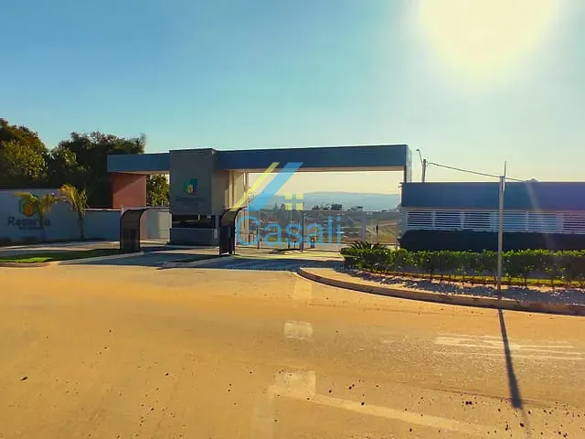 Terreno com 140m², à venda, no bairro Jardim Bela Vista em Araçariguama