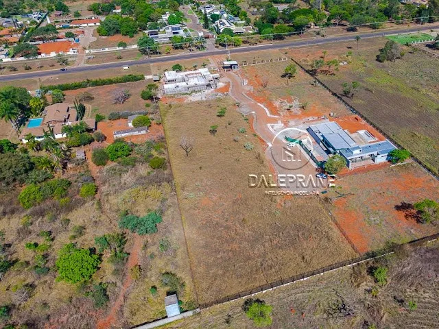 Terreno com 5000m², à venda, no bairro Park Way em Brasília