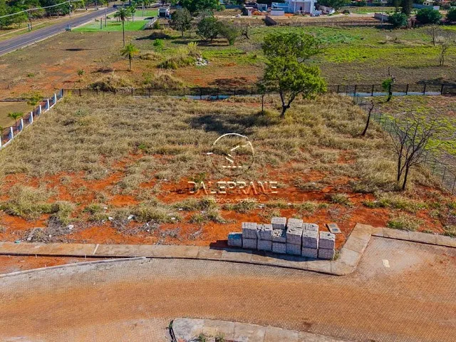 Terreno com 5000m², à venda, no bairro Park Way em Brasília