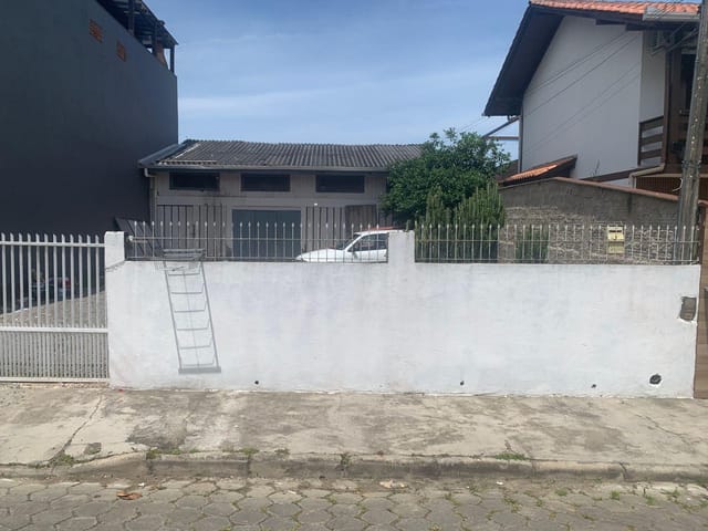Terreno com 260m², à venda, no bairro Praia Alegre em Penha
