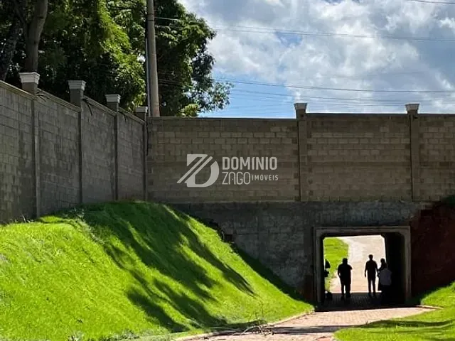 Terreno com 360m², à venda, no bairro Represa de Rifaina em Rifaina