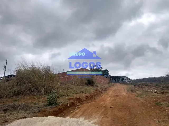 Terreno com 200m², à venda, no bairro Centro em Bela Vista de Minas