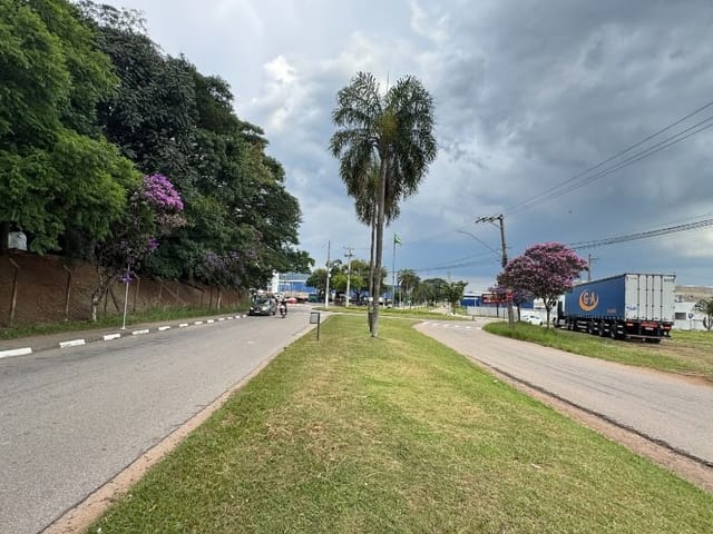 Terreno com 8118m², à venda, no bairro Jacaré em Cabreúva