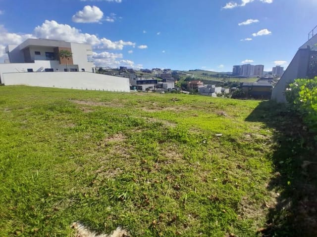 Terreno com 501m², à venda, no bairro Condomínio Residencial Alphaville em São José dos Campos