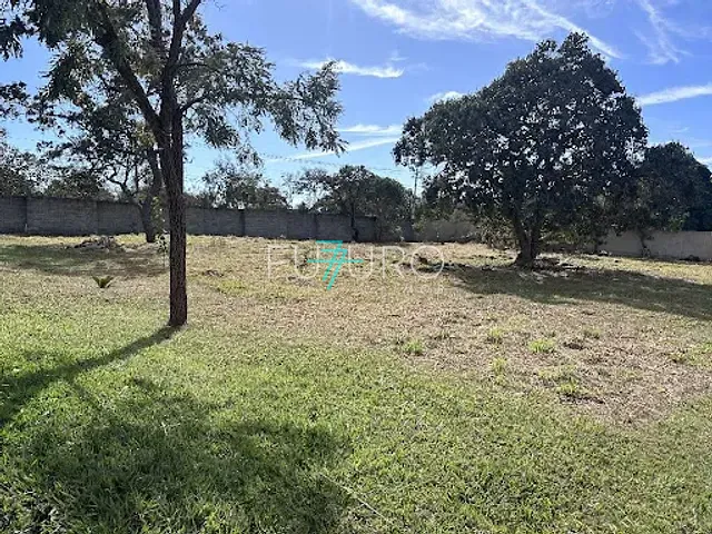 Terreno com 1400m², à venda, no bairro Setor Habitacional Jardim Botânico em Brasília
