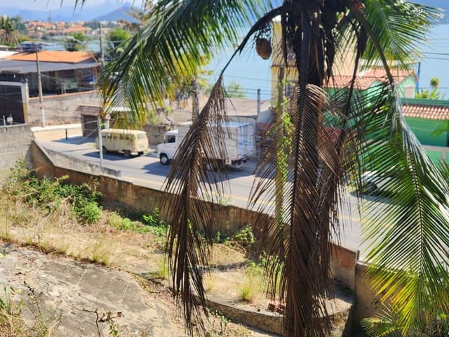 Terreno com 465m², à venda, no bairro Piratininga em Niterói