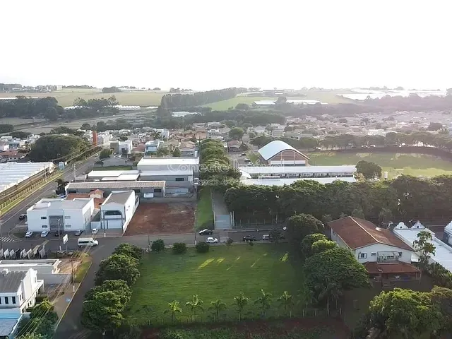 Terreno com 1000m², à venda, no bairro Imigrantes em Holambra