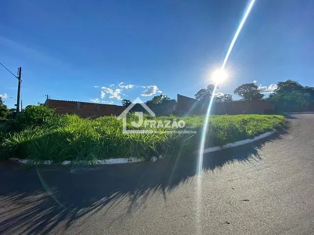 Terreno com 397m², à venda, no bairro Residencial Vereda dos Buritis em Goiânia