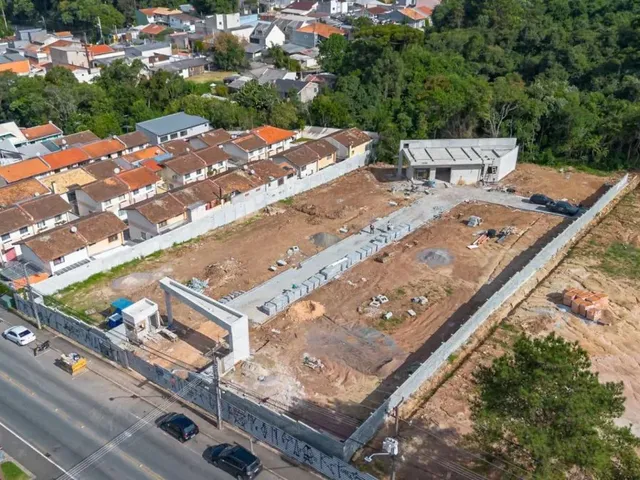 Terreno à venda, no bairro Xaxim em Curitiba