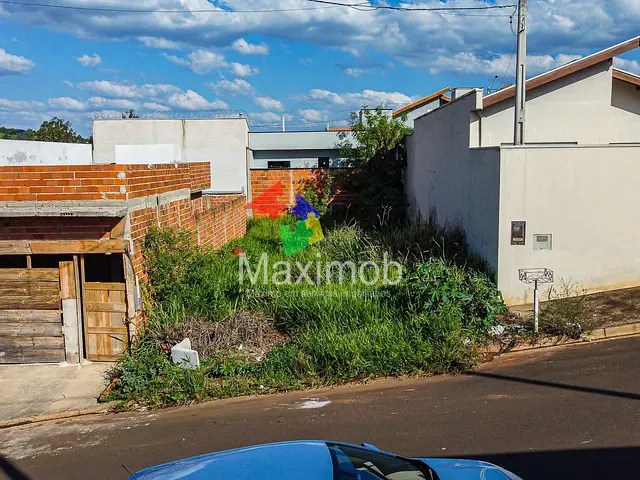 Terreno com 160m², à venda, no bairro Jardim das Araucárias em Itapira