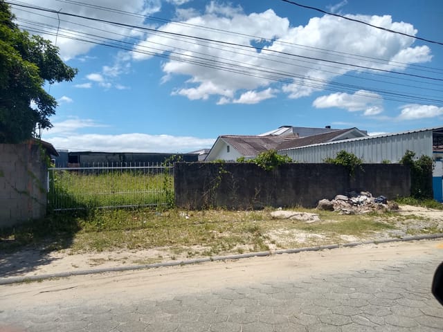 Terreno com 360m², à venda, no bairro Bela Vista em Palhoça