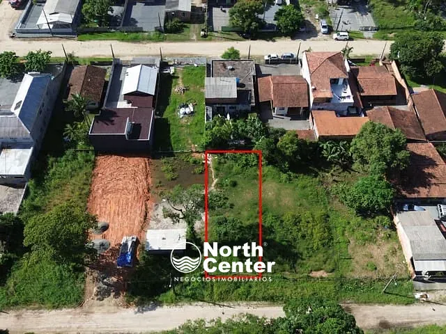 Terreno com 360m², à venda, no bairro Salinas em Balneário Barra do Sul
