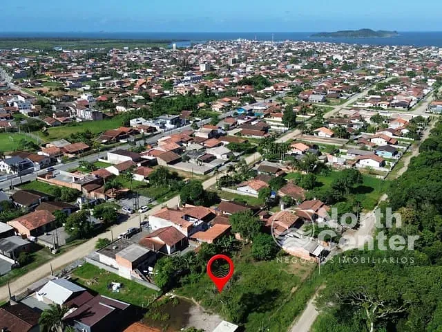 Terreno com 360m², à venda, no bairro Salinas em Balneário Barra do Sul