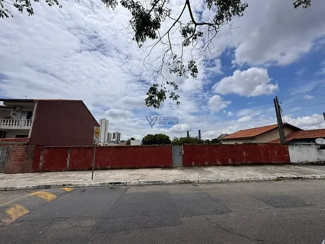Terreno com 250m², à venda, no bairro Jardim das Indústrias em São José dos Campos