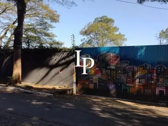 Terreno com 930m², à venda, no bairro Fazenda Morumbi em São Paulo