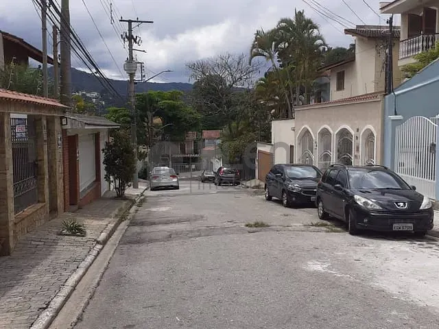 Terreno com 230m², à venda, no bairro Jardim Virginia Bianca em São Paulo