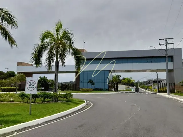 Terreno com 470m², à venda, no bairro Nossa Senhora da Vitória em Ilhéus