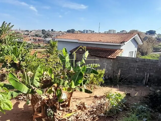 Terreno com 250m², à venda, no bairro Morada do Sol em Guaxupé