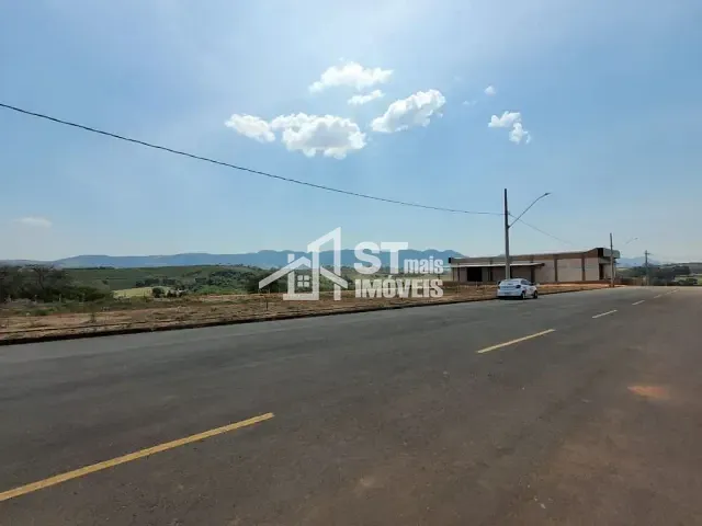 Terreno com 1615m², à venda, no bairro Subúrbio em Andradas