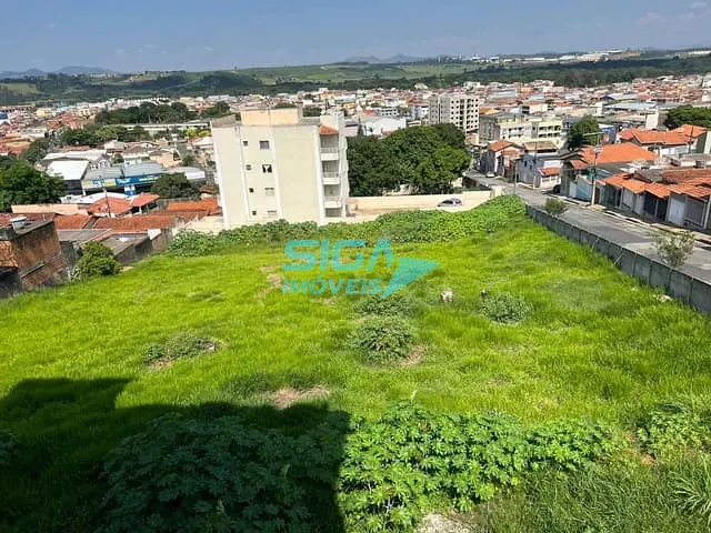 Terreno com 494m², à venda, no bairro Vila Ema em Pouso Alegre
