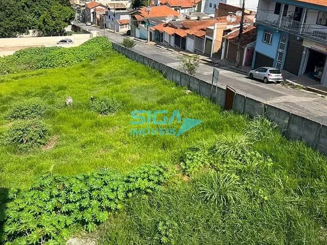 Terreno com 494m², à venda, no bairro Vila Ema em Pouso Alegre