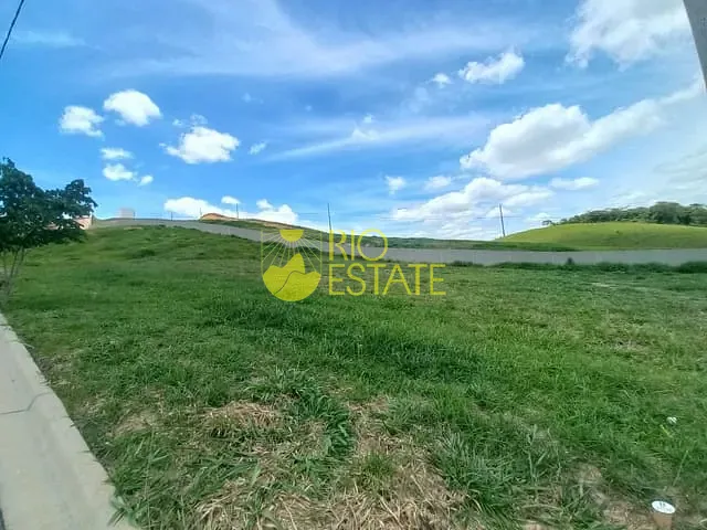 Terreno com 316m², à venda, no bairro Casa de Pedra em Volta Redonda