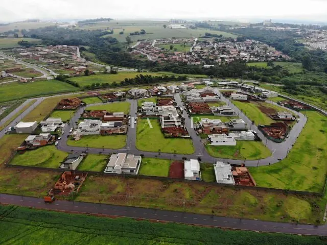 Terreno com 379m², à venda, no bairro Vila Salomé em Cambé