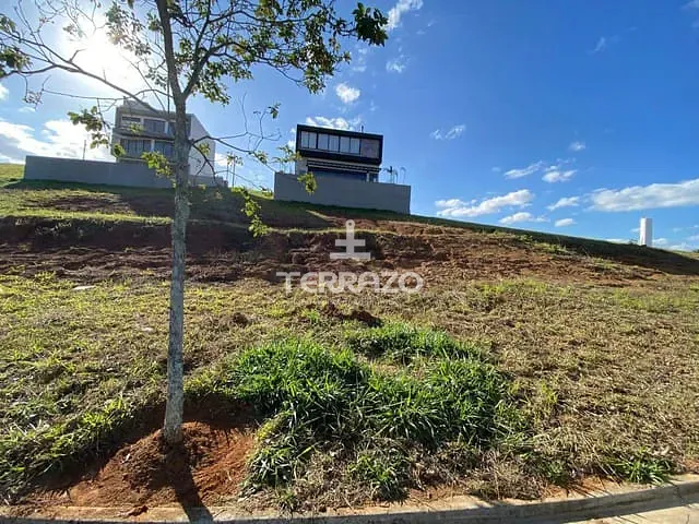 Terreno com 425m², à venda, no bairro Casa de Pedra em Volta Redonda
