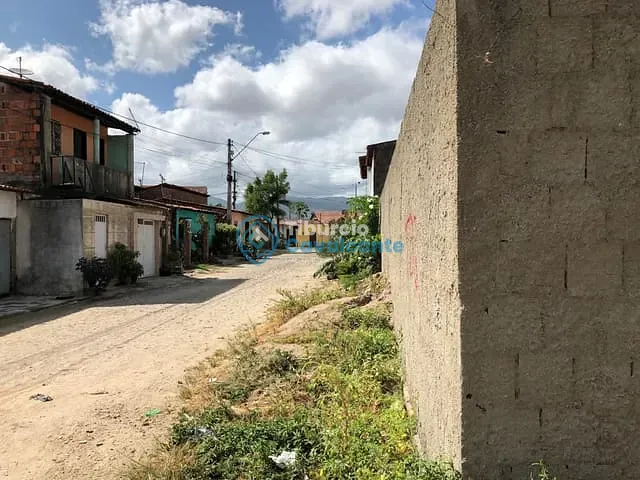 Terreno à venda, no bairro Parque São João em Maranguape