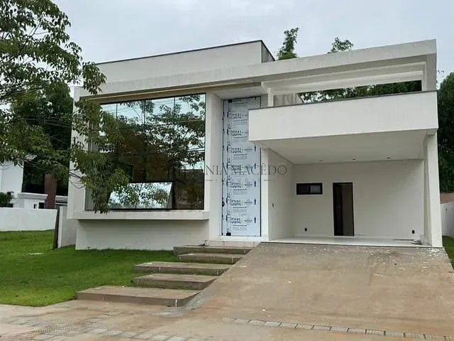 Casa com 225m² 4 quartos e 3 banheiros, à venda, no bairro Várzea em Rua Maestro Gilberto Freire