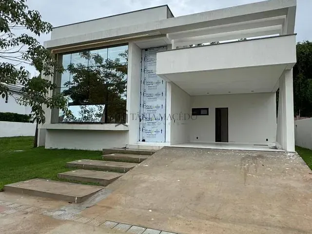 Casa com 225m² 4 quartos e 3 banheiros, à venda, no bairro Várzea em Rua Maestro Gilberto Freire