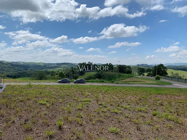 Terreno com 800m², à venda, no bairro Aglomeração Urbana de Jundiaí em Itupeva