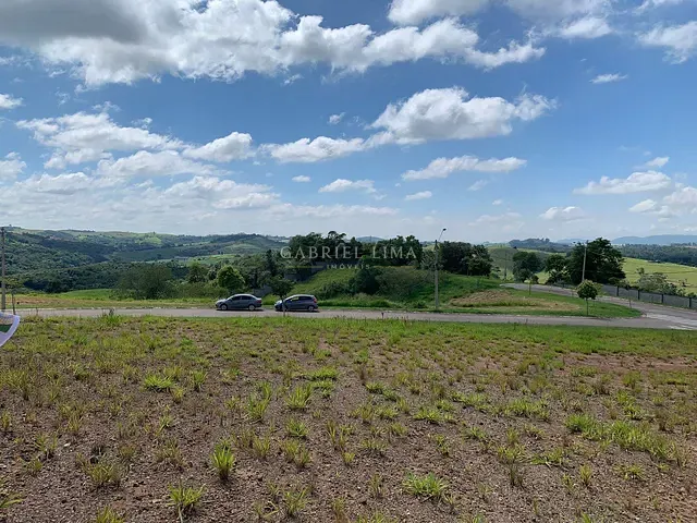 Terreno com 800m², à venda, no bairro Aglomeração Urbana de Jundiaí em Itupeva