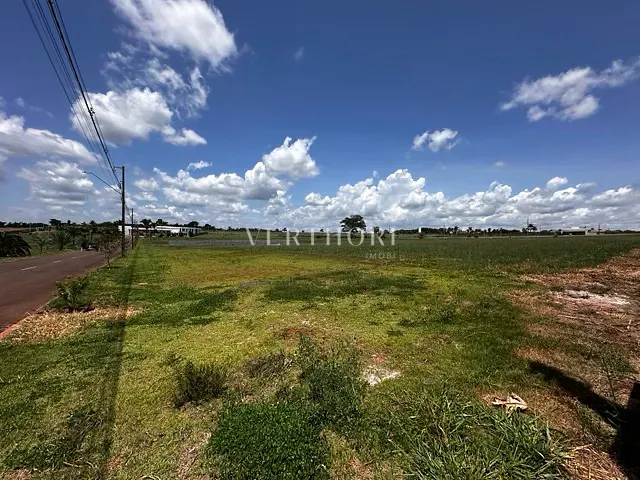 Terreno com 1546m², à venda, no bairro Loteamento Terras de Canaã em Cambé