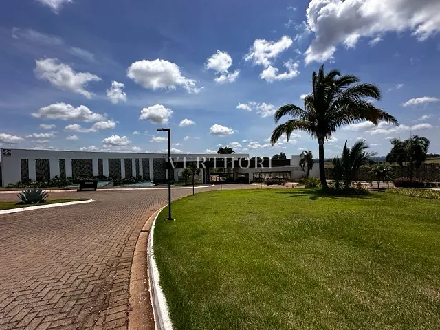 Terreno com 1546m², à venda, no bairro Loteamento Terras de Canaã em Cambé