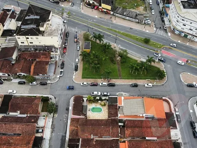 Terreno com 500m², à venda, no bairro Maracanã em Praia Grande