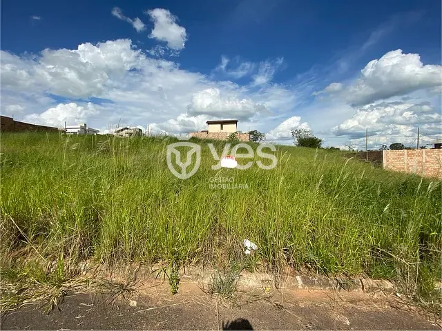 Terreno com 360m², à venda, no bairro Veredas do Belvedere em Araxá