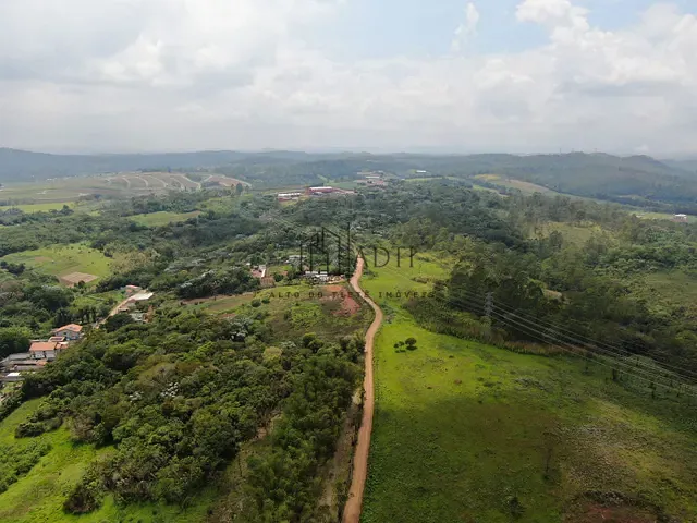 Terreno com 27000m², à venda, no bairro Vila Santana em Mogi das Cruzes